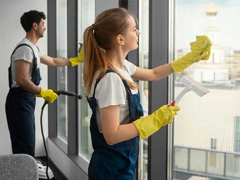 Professionelle Reinigung von Fenster und Glasflächen für Privat und Gewerbe